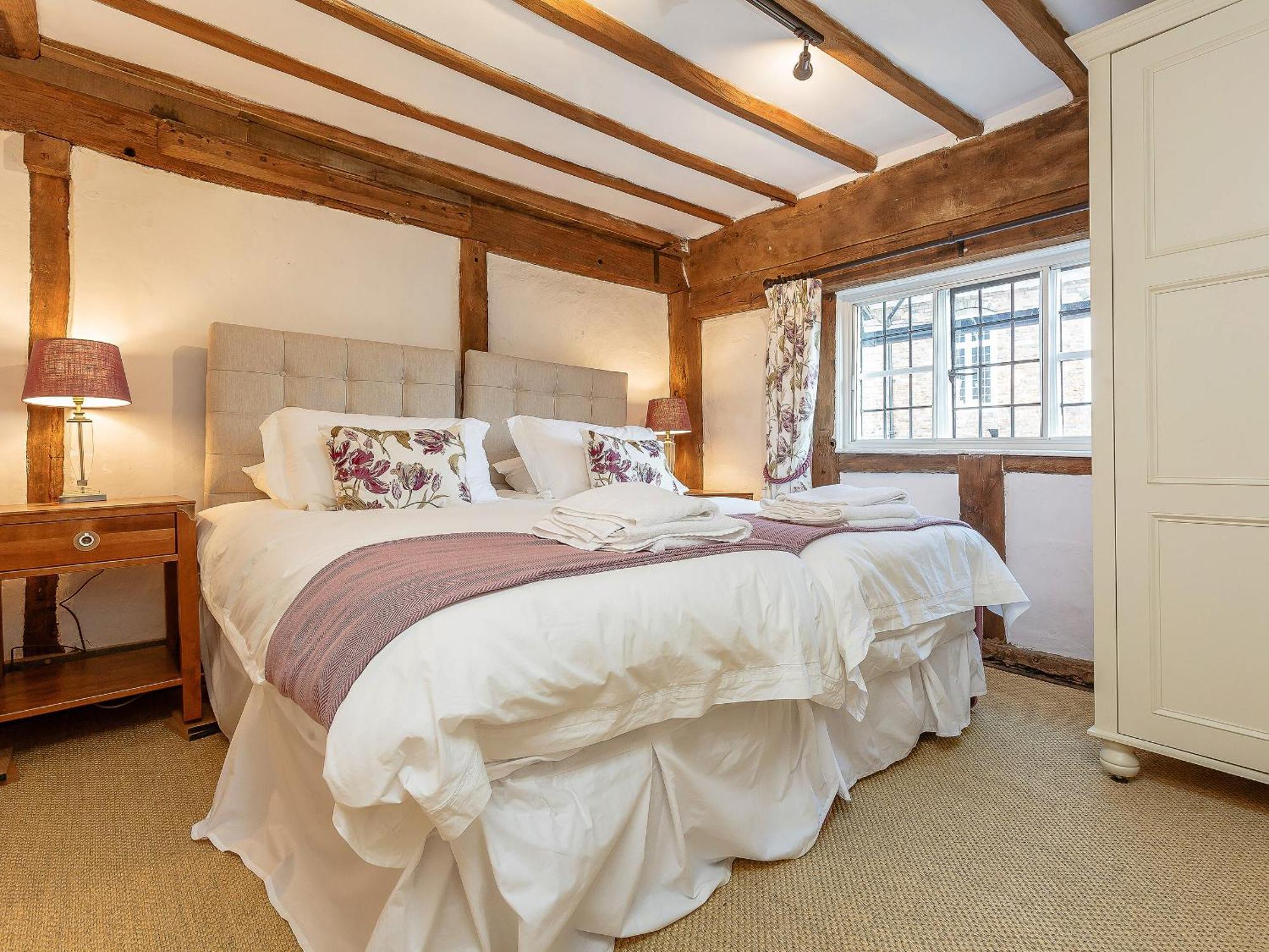 Pollard Cottage Lingfield Extérieur photo