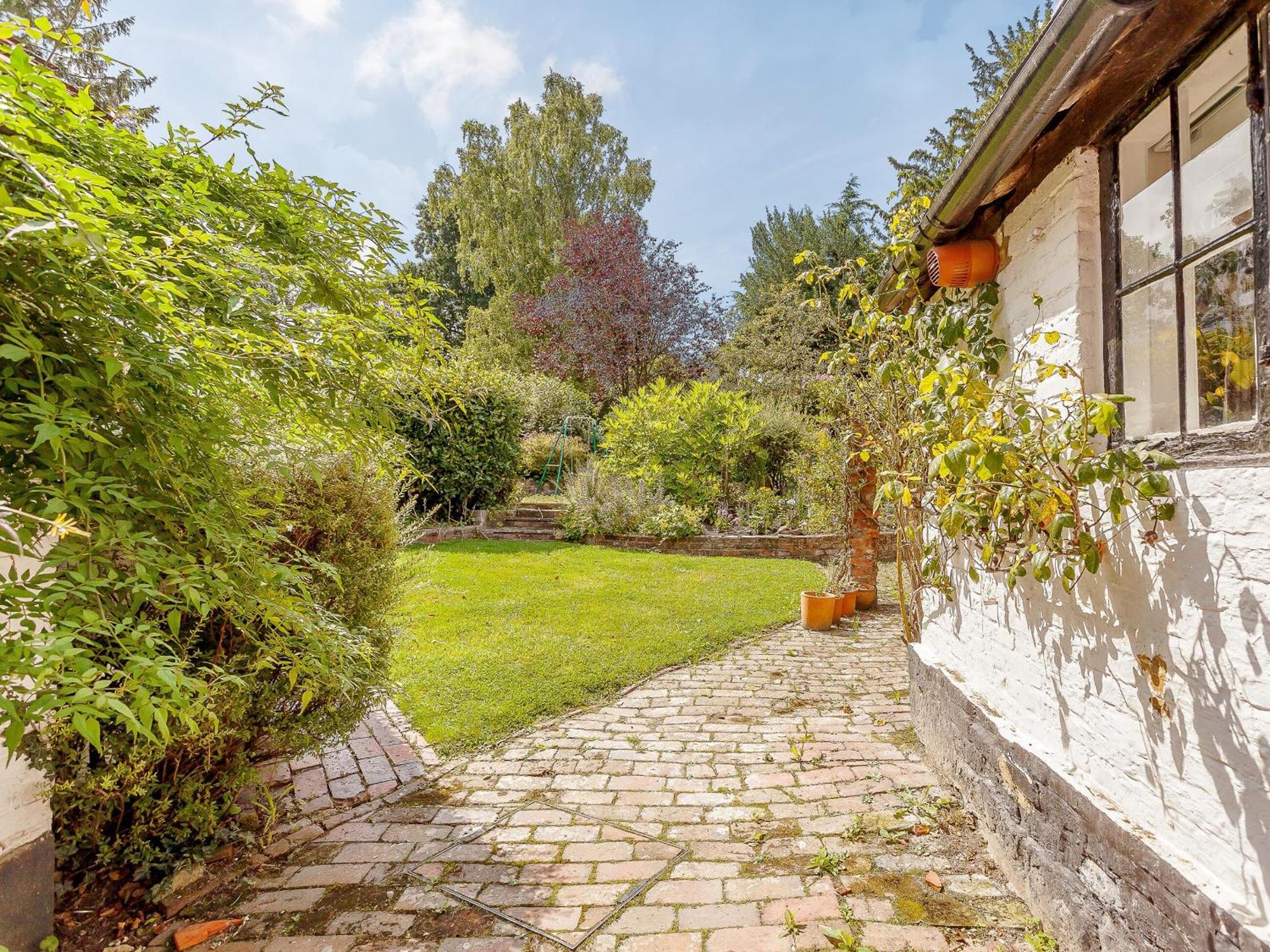 Pollard Cottage Lingfield Extérieur photo